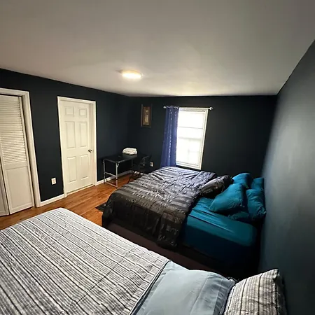 Fidelia Amethyst Room, King Bed And Twin Bed With Private Bathroom Minutes From Newark Liberty International Airport And Newark Penn Station Irvington Exterior photo